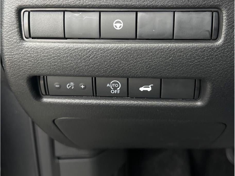 2026 Nissan Rogue 2026.5 SV