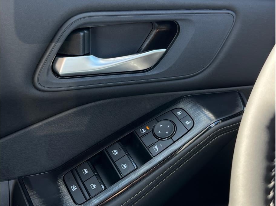 2026 Nissan Rogue 2026.5 SV