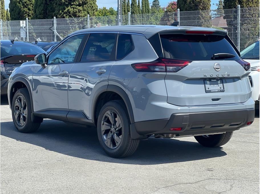 2026 Nissan Rogue 2026.5 SV