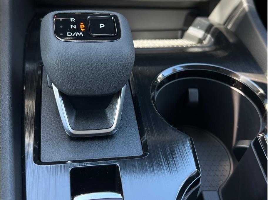 2026 Nissan Rogue 2026.5 SV