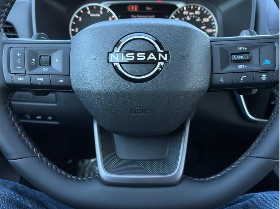 2027 Nissan Rogue SV