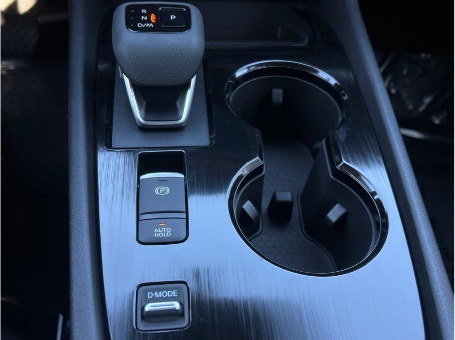 2027 Nissan Rogue SV