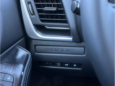 2027 Nissan Rogue SV