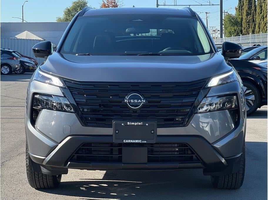 2027 Nissan Rogue SV