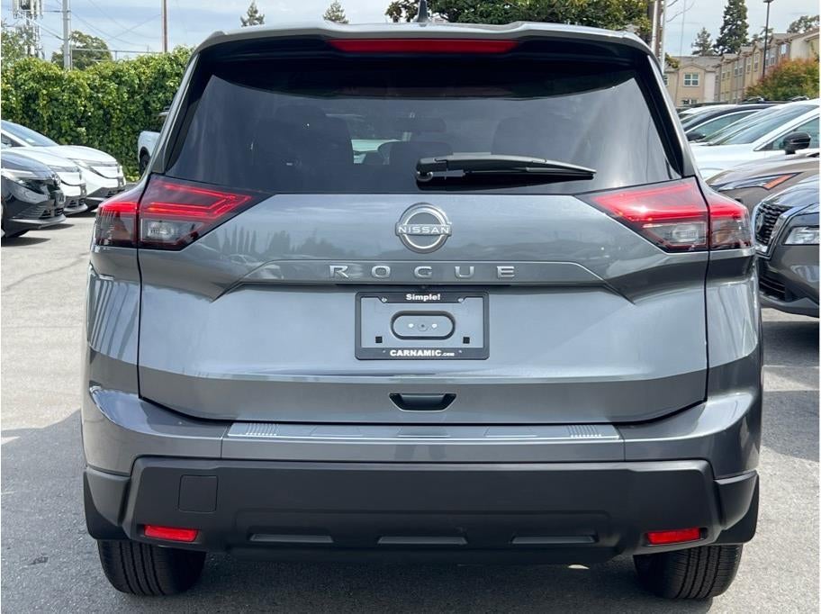 2026 Nissan Rogue 2026.5 SV