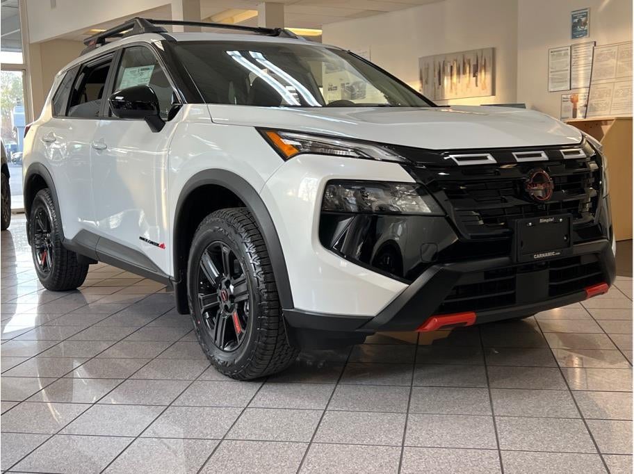 2026 Nissan Rogue SV Sport Utility 4D