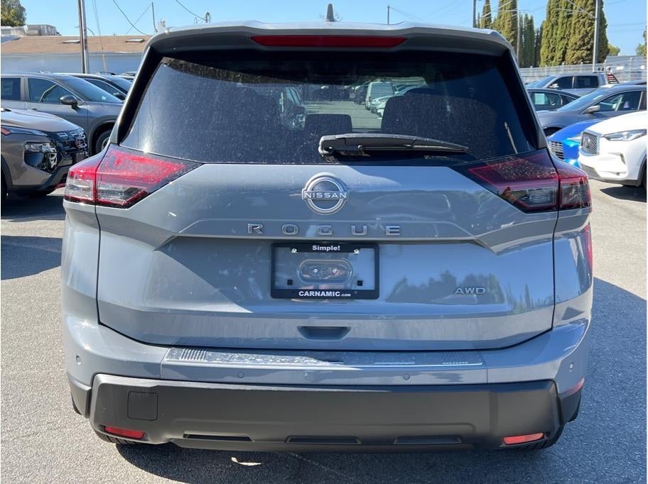 2026 Nissan Rogue SV Sport Utility 4D