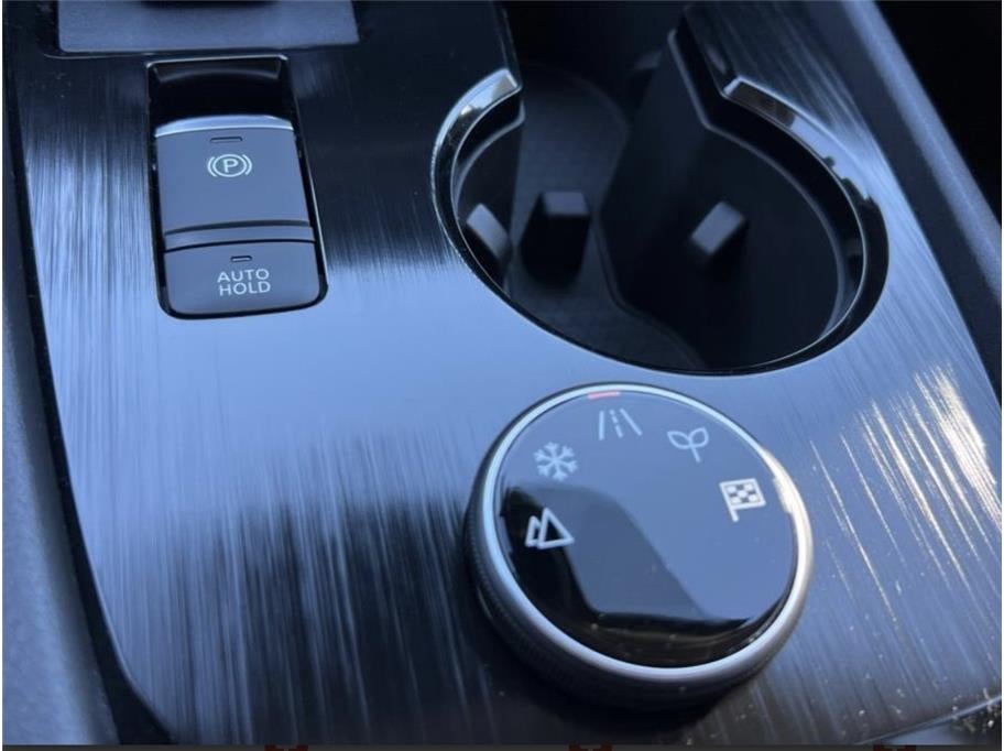 2026 Nissan Rogue SV Sport Utility 4D