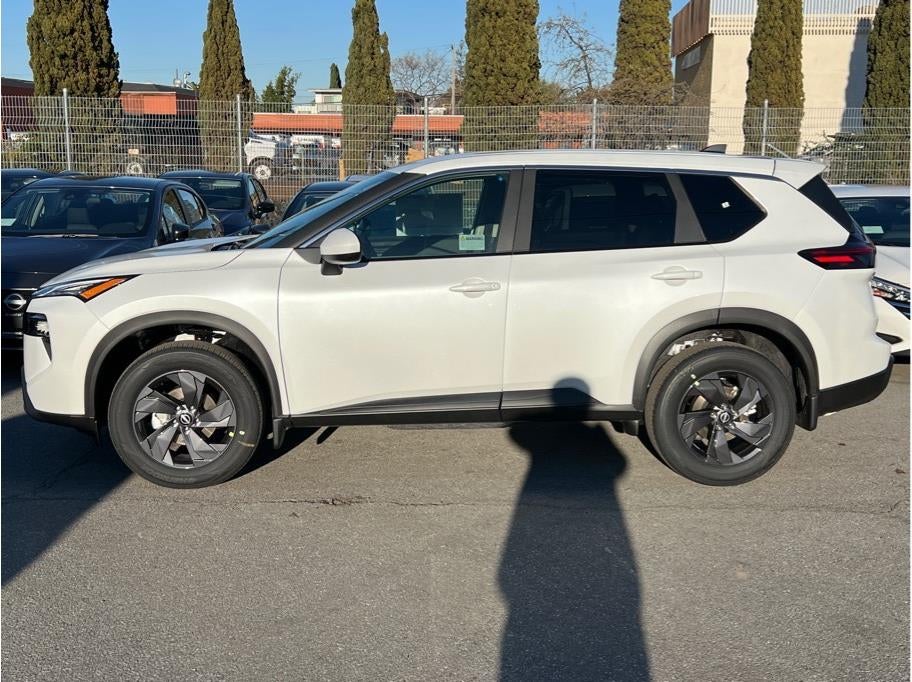 2026 Nissan Rogue SV Sport Utility 4D