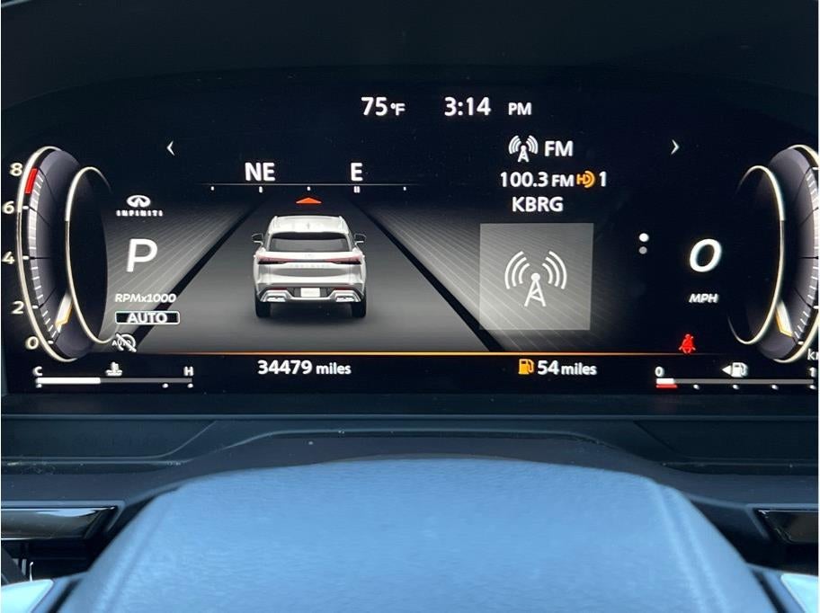 2023 INFINITI QX60 LUXE