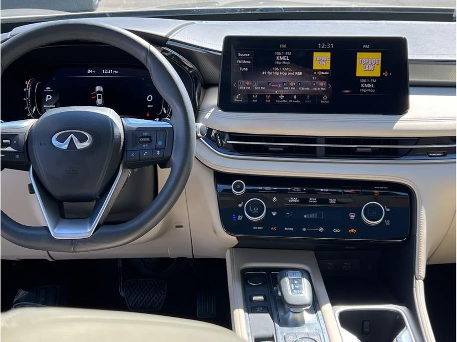 2023 INFINITI QX60 LUXE