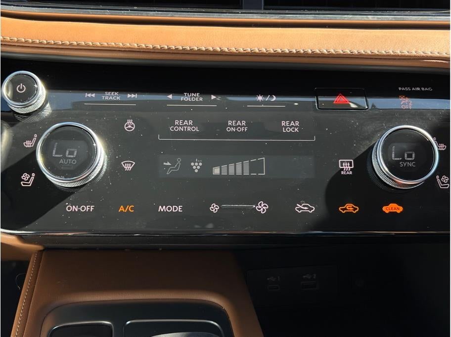 2023 INFINITI QX60 SENSORY Sport Utility 4D