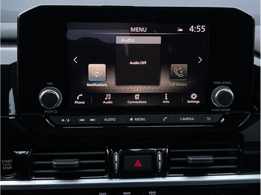 2025 Nissan Pathfinder SV Sport Utility 4D