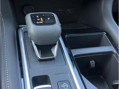 2025 Nissan Pathfinder SV Sport Utility 4D