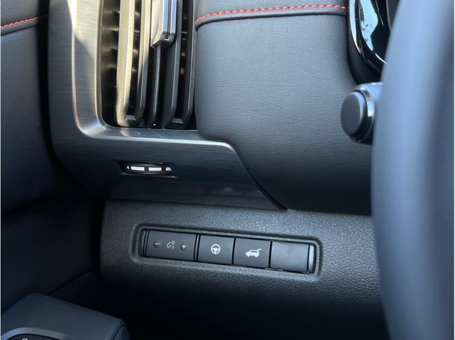 2026 Nissan Pathfinder Rock Creek Sport Utility 4D