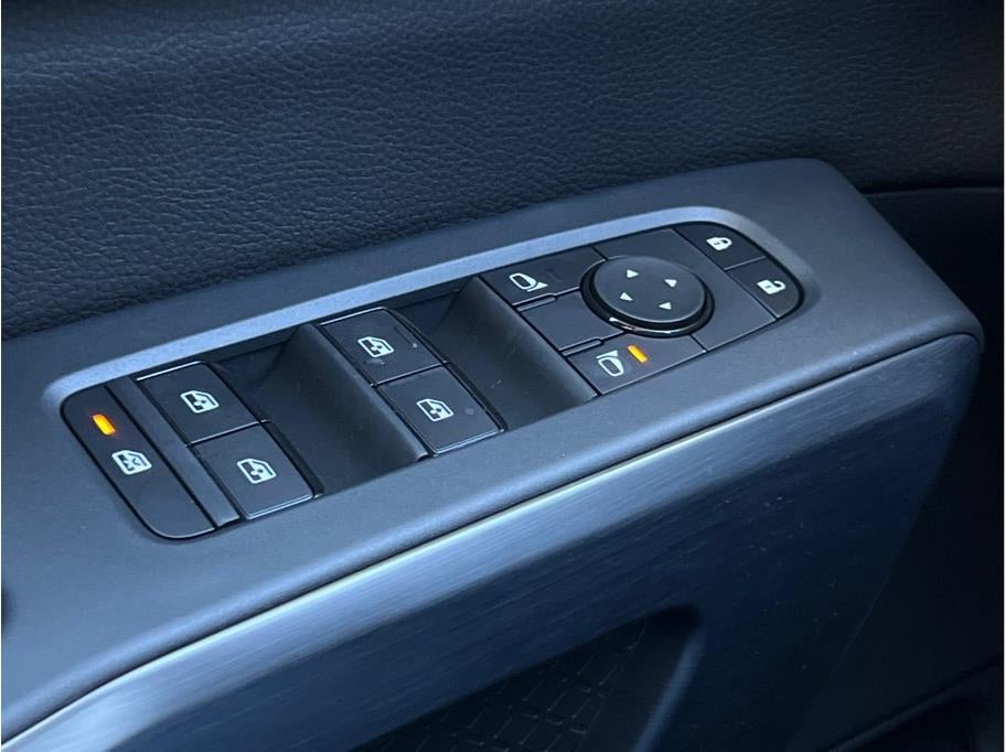 2026 Nissan Pathfinder Rock Creek Sport Utility 4D