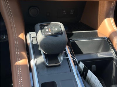 2026 Nissan Pathfinder Platinum Sport Utility 4D
