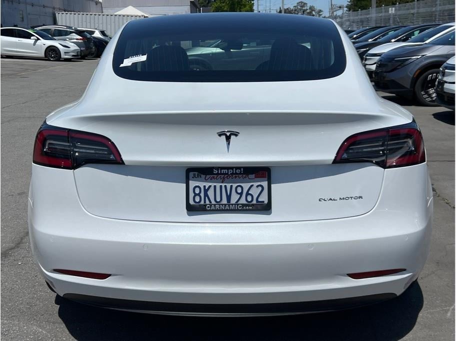 2019 Tesla Model 3 Long Range Sedan 4D