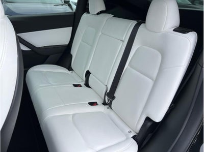 2022 Tesla Model Y Performance Sport Utility 4D
