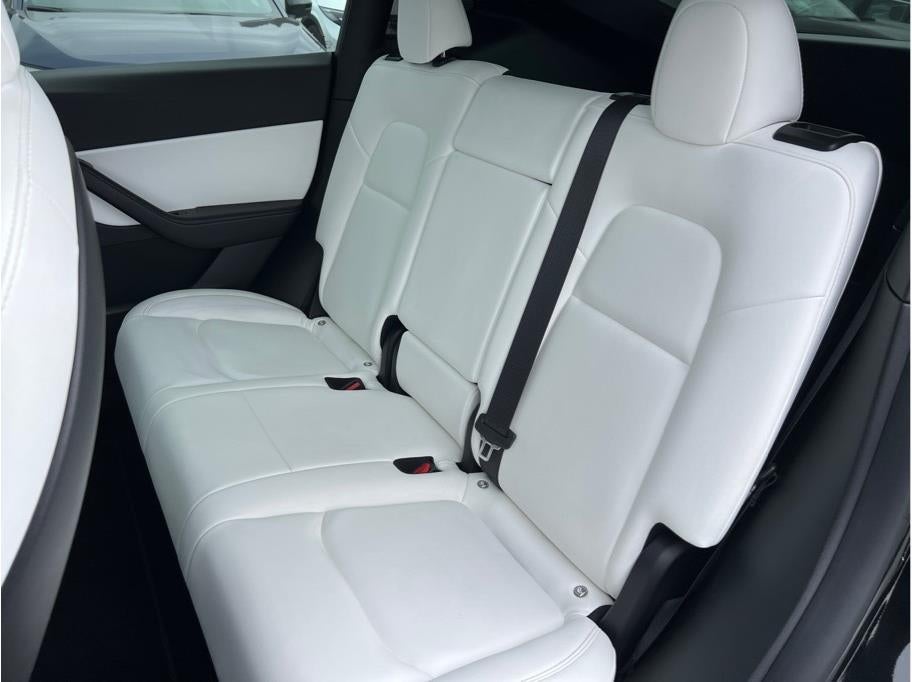 2022 Tesla Model Y Performance Sport Utility 4D