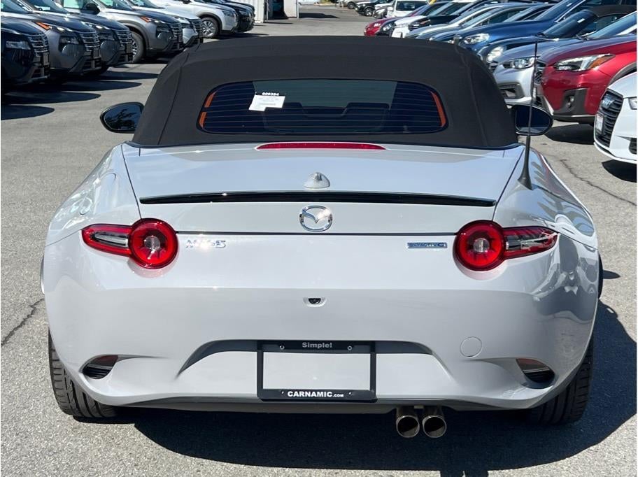 2024 Mazda Mazda MX-5 Miata Club Convertible 2D