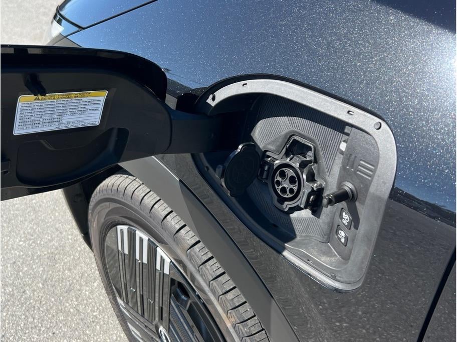 2026 Nissan LEAF S PLUS Hatchback 4D