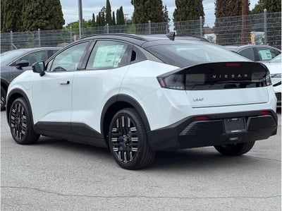 2026 Nissan Leaf Platinum+