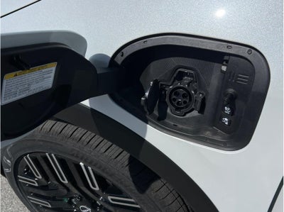 2026 Nissan Leaf Platinum+