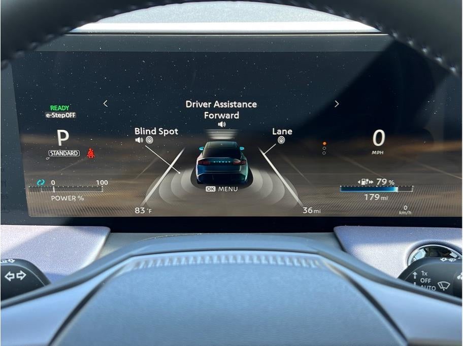 2026 Nissan Leaf Platinum+