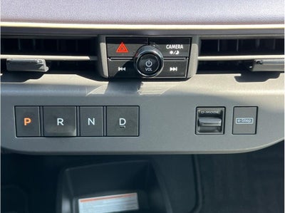 2026 Nissan Leaf Platinum+