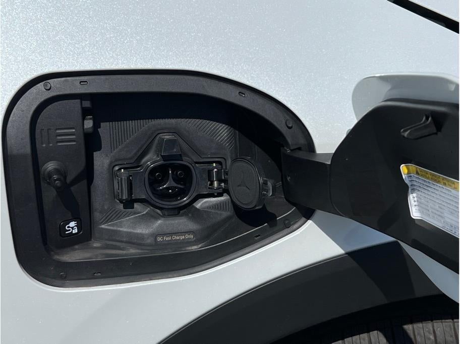 2026 Nissan Leaf Platinum+