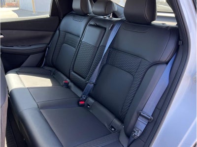 2026 Nissan Leaf Platinum+