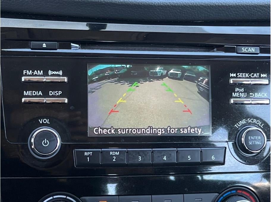 2017 Nissan Rogue S Sport Utility 4D