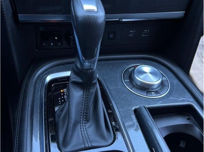 2023 Nissan Armada SV Sport Utility 4D