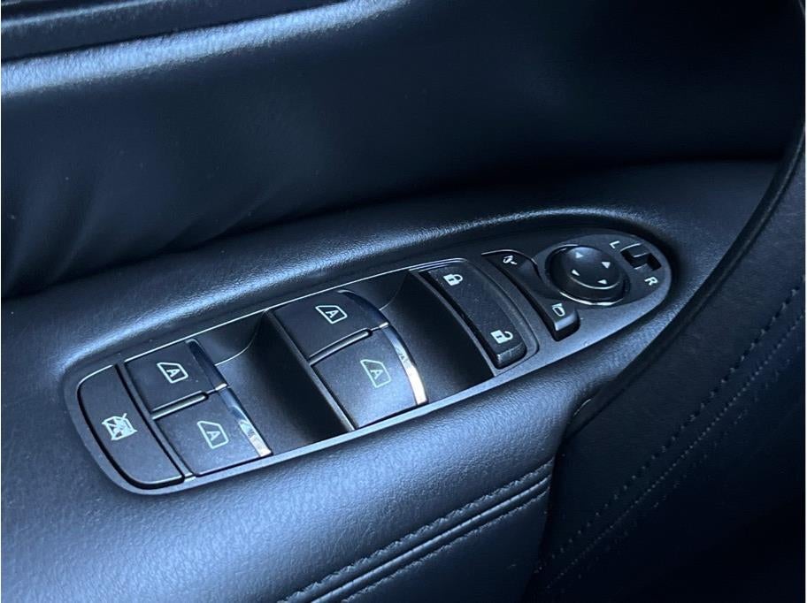 2023 Nissan Armada SV Sport Utility 4D