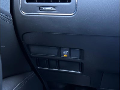 2023 Nissan Armada SV Sport Utility 4D