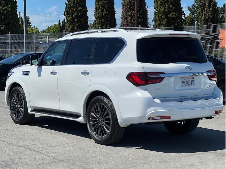 2024 INFINITI QX80 SENSORY Sport Utility 4D