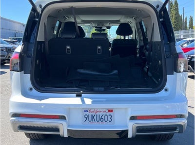 2025 INFINITI QX80 SENSORY Sport Utility 4D