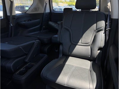 2025 INFINITI QX80 SENSORY Sport Utility 4D