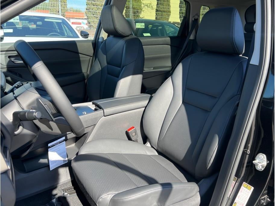 2026 Nissan Rogue SV (2026.5) Sport Utility 4D