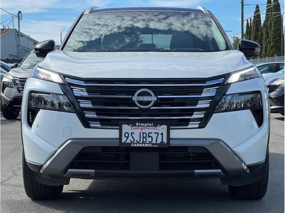 2025 Nissan Rogue SL Sport Utility 4D