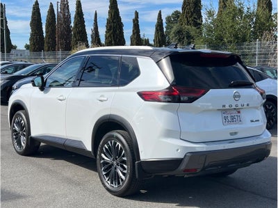 2025 Nissan Rogue SL Sport Utility 4D