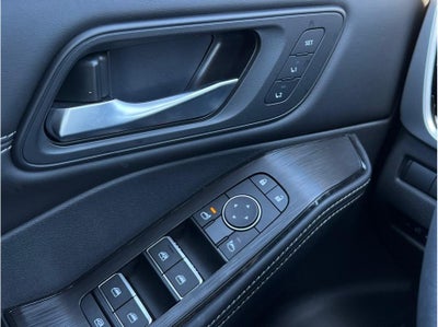 2024 Nissan Rogue SL Sport Utility 4D