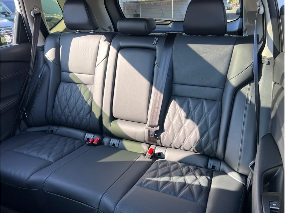 2026 Nissan Rogue Platinum Sport Utility 4D