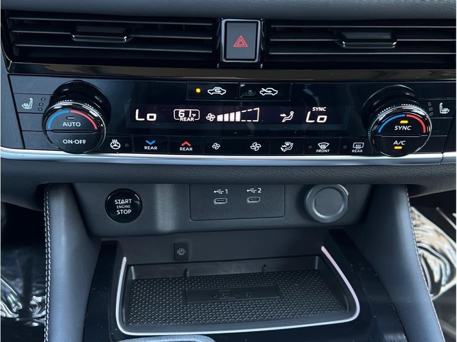 2026 Nissan Rogue Platinum (2026.5) Sport Utility 4D