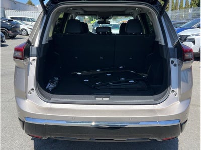2026 Nissan Rogue Platinum (2026.5) Sport Utility 4D