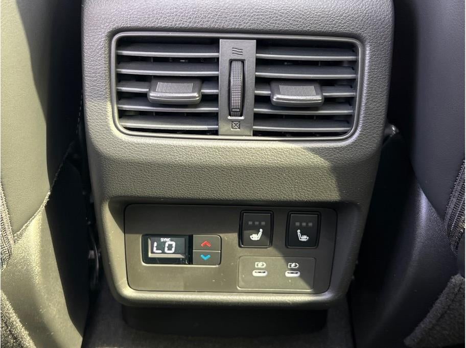 2026 Nissan Rogue Platinum (2026.5) Sport Utility 4D