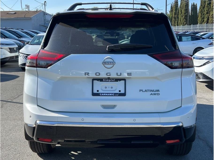 2026 Nissan Rogue Platinum (2026.5) Sport Utility 4D