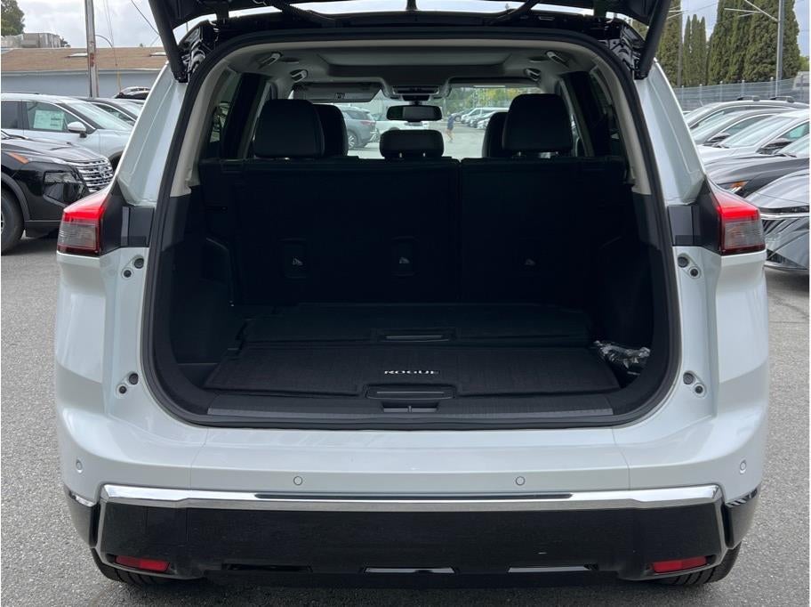 2026 Nissan Rogue Platinum (2026.5) Sport Utility 4D
