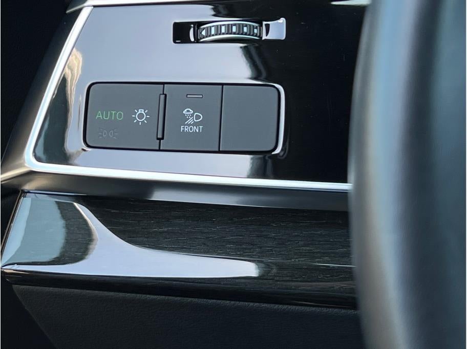 2025 Audi Q7 55 TFSI Premium Plus Sport Utility 4D